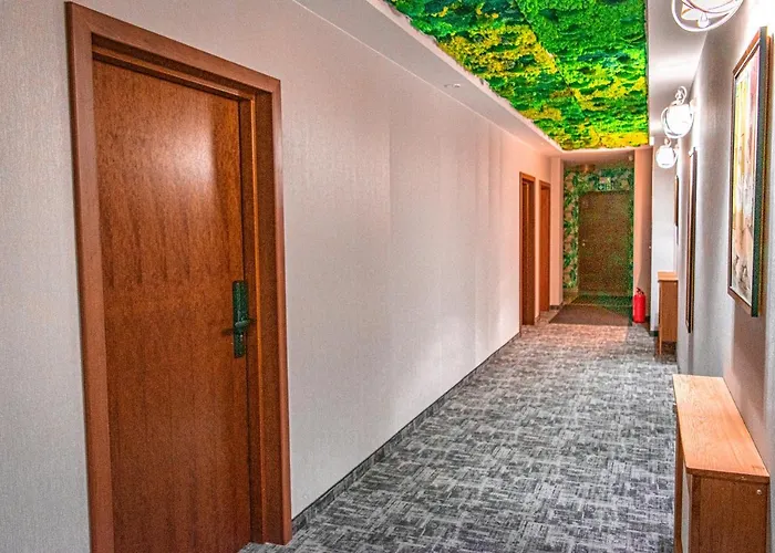 Sztuka Smaku - Restauracja I מלון *